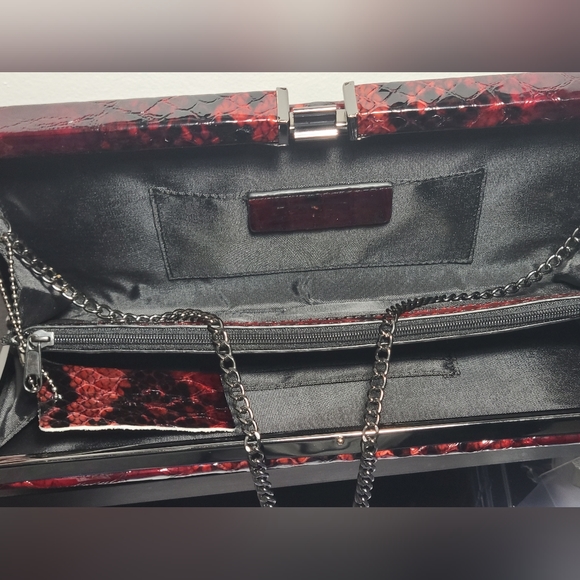 Authentic Danier Red Wine Snake Clutch / Purse - Picture 12 of 16